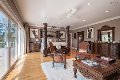 Your own private Lakefront retreat with 8210 sq feet of luxury - photo 25