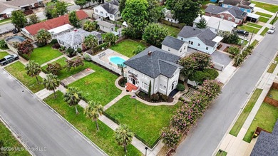 This is a special property where historic character and modern - photo 42