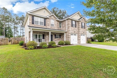 SELLER OFFERING $10,000 TOWARDS CLOSING COSTS! Welcome to this - photo 3