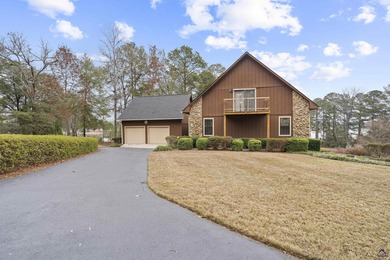 Houston Lake Home For Sale in Perry Georgia