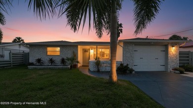 7312 Mako Dr., Hudson, FL 34667 -- Welcome home to this - photo 3