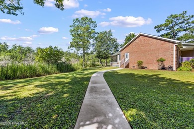 Your paradise awaits. This 3-bedroom 2 and a half bath - photo 11