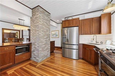 Finest turnkey living. This classic Victorian cottage, painted a - photo 14