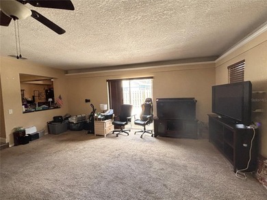 Short Sale. Short Sale. Approved Short Sale. This spacious home - photo 5