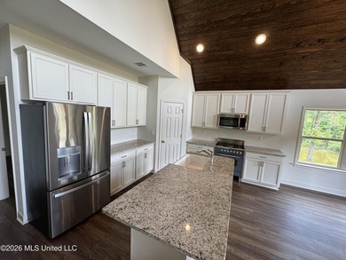 Welcome to your private retreat in the heart of Wilkinson - photo 18