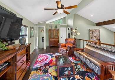 Absolutely Adorable Waterfront Cottage on Lake Cypress Springs! - photo 31