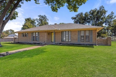 Lake Home For Sale in Rockwall, Texas