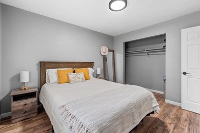 Charming single-level home offering comfort, functionality, and - photo 7