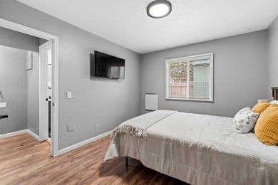 Charming single-level home offering comfort, functionality, and - photo 8