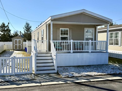 (private lake, pond, coastal) Home For Sale in Rio Grande New Jersey