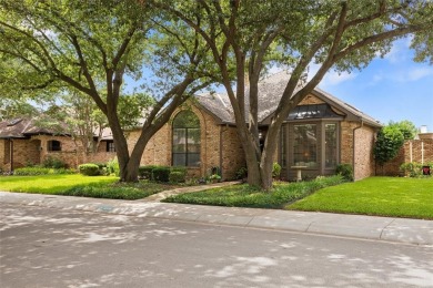 (private lake, pond, creek) Home For Sale in Dallas Texas
