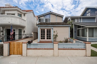 Downtown Huntington Beach Fixer Opportunity! Rare opportunity to - photo 2