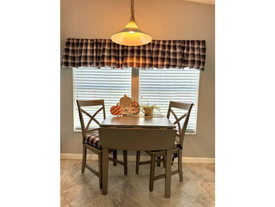 Partially furnished and move-in ready - just bring your - photo 18