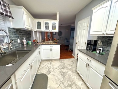 Partially furnished and move-in ready - just bring your - photo 25