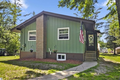 Enjoy beautiful views of Stoneledge Lake from the spacious back - photo 32