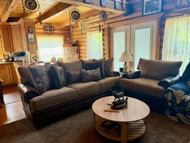 Escape to Bear Lake and enjoy the character of this log cabin - photo 6