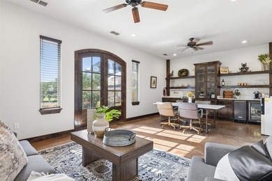 Private Equestrian Estate. A rare opportunity to own a turnkey - photo 21