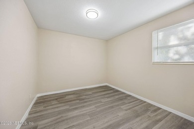 Freshly updated 4-bedroom, 1-bath home located on Jacksonville's - photo 29