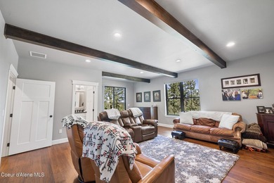 Experience North Idaho luxury with this exquisite, custom-built - photo 32
