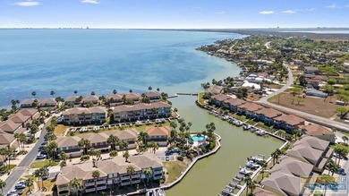Spectacular million-dollar waterfront views set the stage for - photo 38