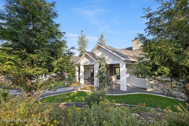 Experience North Idaho luxury with this exquisite, custom-built - photo 47