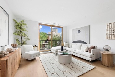 Crowning 19 North Henry Street, a floor-through penthouse duplex - photo 1