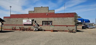 The possibilities are endless with this 9250 sq ft building - photo 3