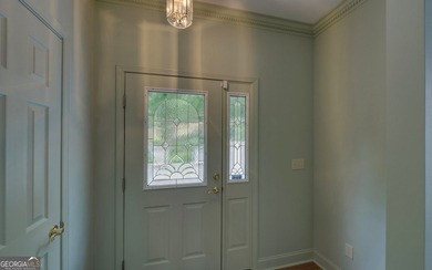 Curated over time to accommodate family and guests alike, this - photo 6