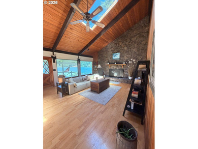 A rare opportunity to own one of Tenmile Lake's most exceptional - photo 6
