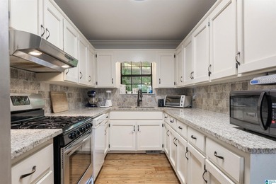 Wow! Everyone's been looking for a Great Lake fixer-upper under - photo 11