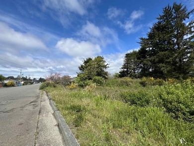 This beautiful .17-acre lot at 1415 Breen St is ideally situated - photo 3