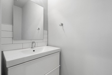 BOATERS DREAM!!! Dock your boat in your back yard w/50amp elec