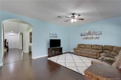 Spectacular Yellowstone model home situated on a quiet - photo 23