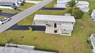 Beautifully maintained and fully furnished 1-bedroom home - photo 23