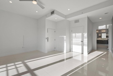 BOATERS DREAM!!! Dock your boat in your back yard w/50amp elec