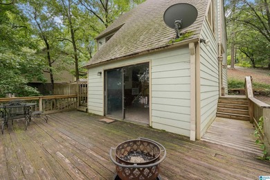 Wow! Everyone's been looking for a Great Lake fixer-upper under - photo 27