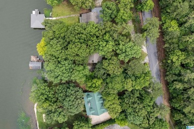 Wow! Everyone's been looking for a Great Lake fixer-upper under - photo 43