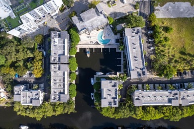 BOATERS DREAM!!! Dock your boat in your back yard w/50amp elec