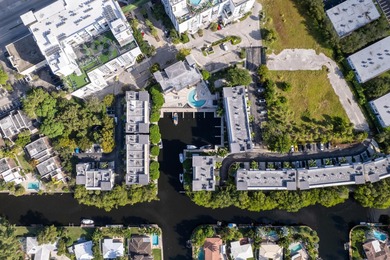 BOATERS DREAM!!! Dock your boat in your back yard w/50amp elec