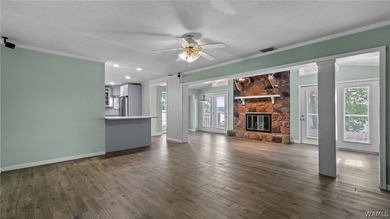 Lake Tuscaloosa home with approx. 115 +/ - water frontage. This - photo 23
