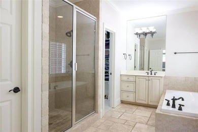 Premier Location in The Fairways! Welcome to a one-of-a-kind - photo 27