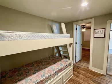 An exceptional investment opportunity and the ultimate lakefront - photo 34
