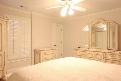 Premier Location in The Fairways! Welcome to a one-of-a-kind - photo 39