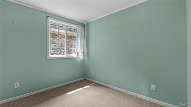 Lake Tuscaloosa home with approx. 115 +/ - water frontage. This - photo 40