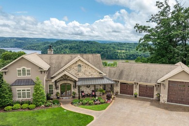 Experience the epitome of luxury living in this spectacular home - photo 3
