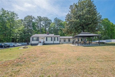 Fully operational and 100% occupied, this 13-bedroom adult - photo 3