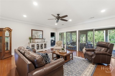 Welcome to your move-in ready oasis in The Landings! Nestled in - photo 9