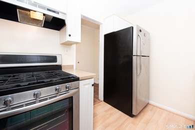 The Regency's condominiums are the perfect blend of comfort - photo 7