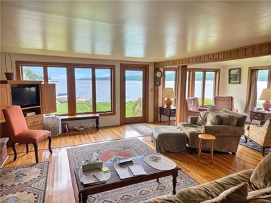 Imagine waking up to sunrise over the water in this exceptional - photo 16
