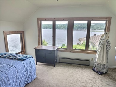 Imagine waking up to sunrise over the water in this exceptional - photo 21